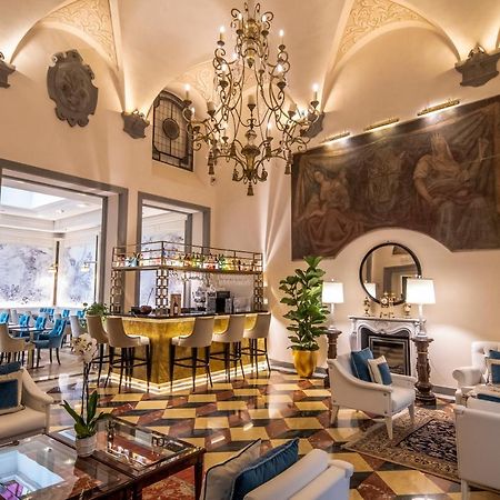 Golden Tower Hotel & Spa Florence Exterior photo The lobby of the hotel