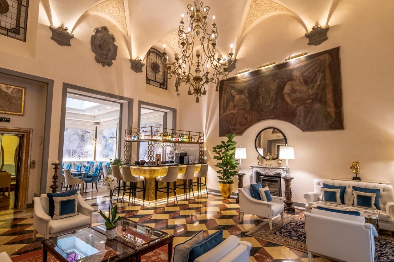 Golden Tower Hotel & Spa Florence Exterior photo The lobby of the hotel